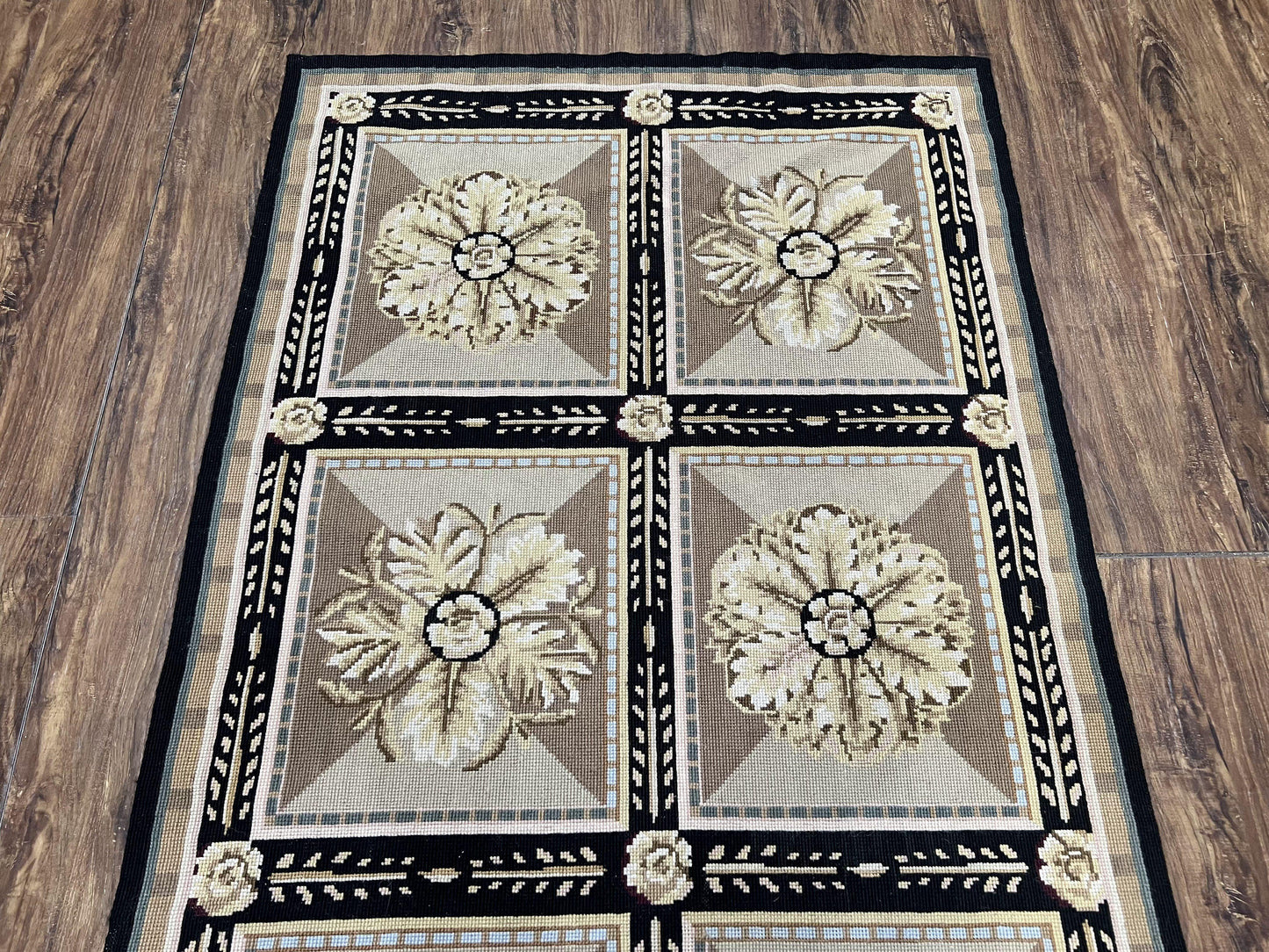 Needlepoint Runner Rug 3x8 Panel Design Rug, Flatweave Runner Rug, English Design, Floral, Short Runner Rug, Black and Beige Wool Hand-Woven - Nuvé