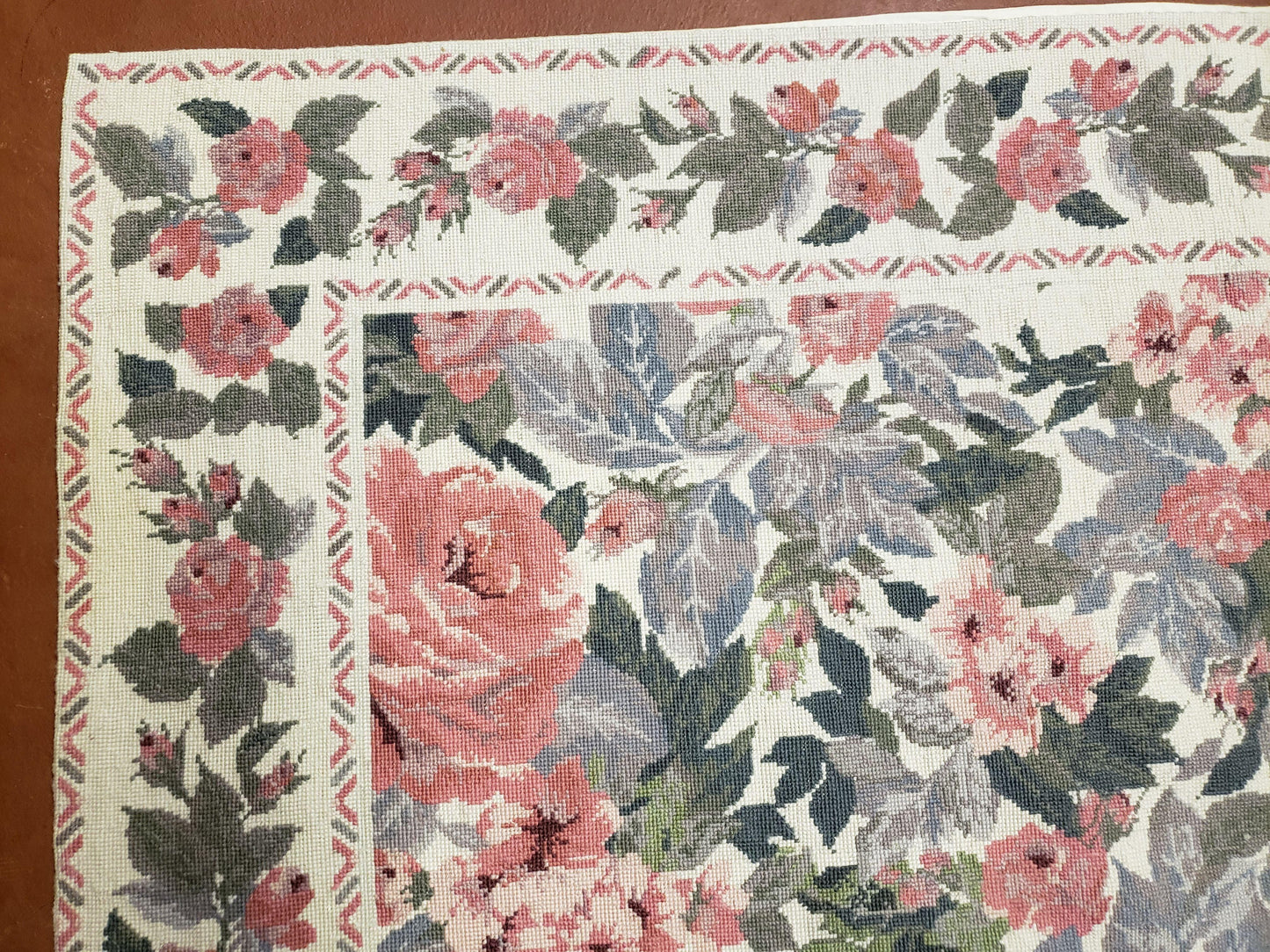 5x8 Needlepoint Rug 5' 4" x 8' 3" Wool Flat Weave Floral New Unused Carpet English Design Ivory Large Pink Flowers Green Leaves Hand-Knotted - Nuvé