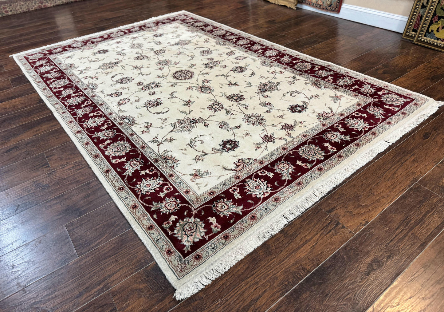 Ivory and Burgundy Pak Persian Rug 6x9 - Nuvé