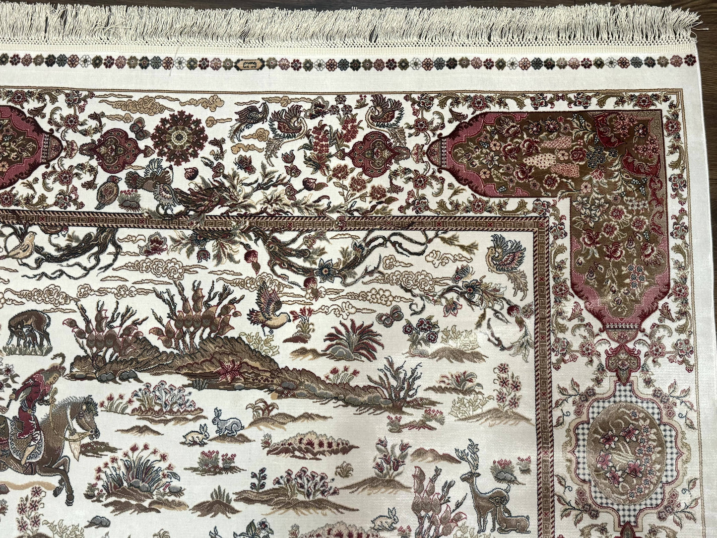 Turkish Silk Rug 5x8, Ivory, Hunting Design, Animal Pictorials, Bamboo Silk - Nuvé