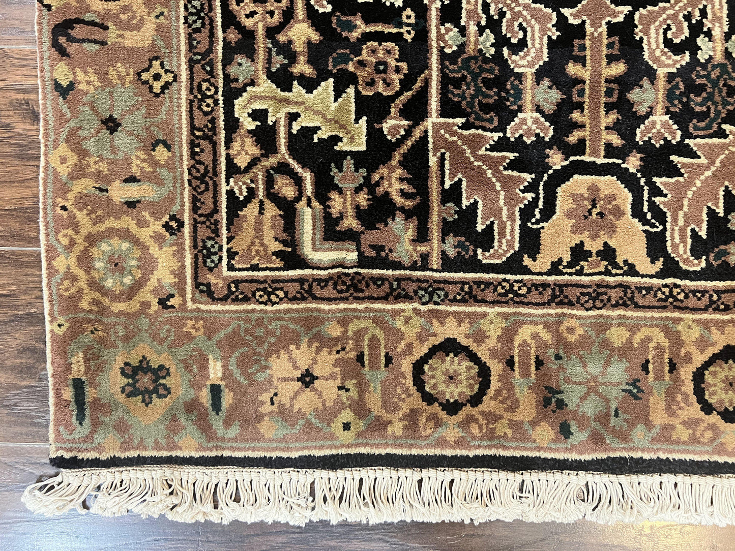 Heriz Rug 3.6 x 5, Handmade Vintage Wool Carpet, Couristan Carpet, Persian Design, Black - Nuvé