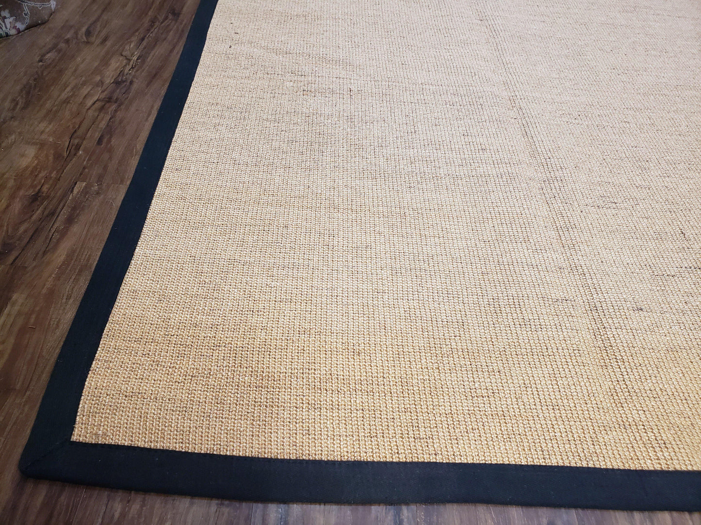 Jute Rug 8x10, Natural Jute Fiber Area Rug, Natural Sisal Area Rug with Black Border, 8x10 Carpet, Solid Jute Rug 8 x 10, Farmhouse Rug - Nuvé