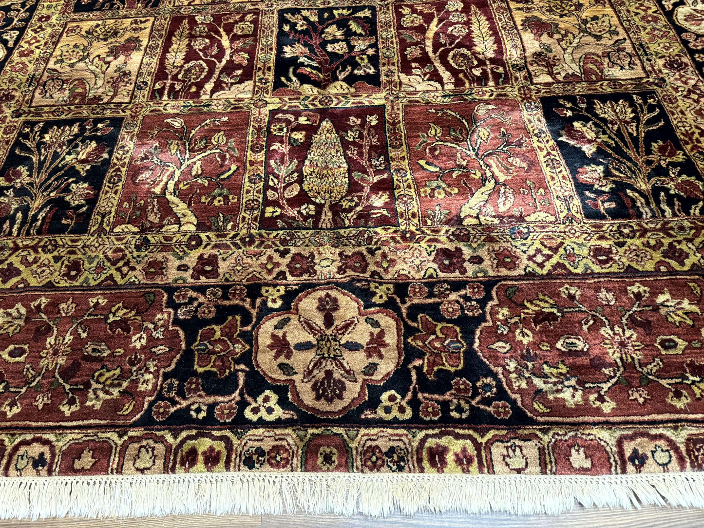 Indo Persian Rug 9x12, Bakhtiari Panel Design, Multicolor, Soft Wool Pile - Nuvé
