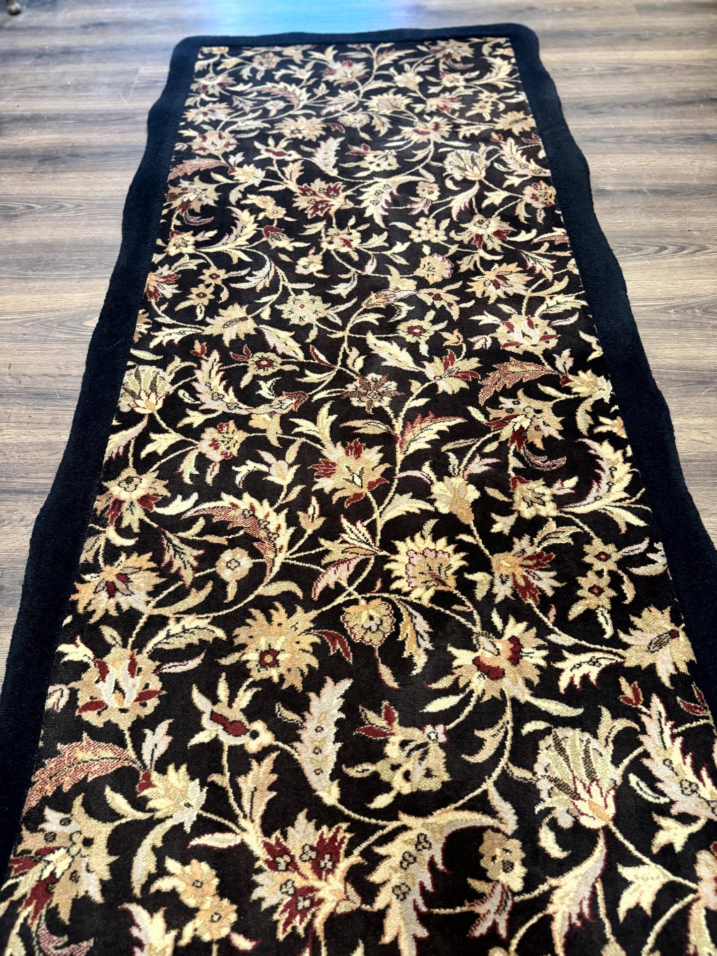 Floral Runner Rug 3.6 x 17 - Nuvé