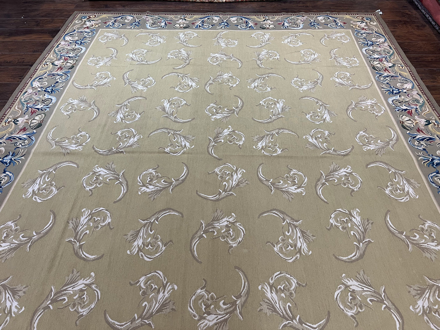 Vintage Aubusson Flatweave Area Rug 9x12, Aubusson Weave, Wool, Beige, Handmade, French European Design, 8'9" x 11'9" - Nuvé