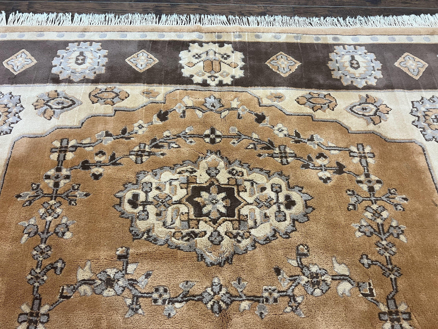 Indian Oushak Rug 8x10, Wool Hand Knotted Vintage Carpet - Nuvé