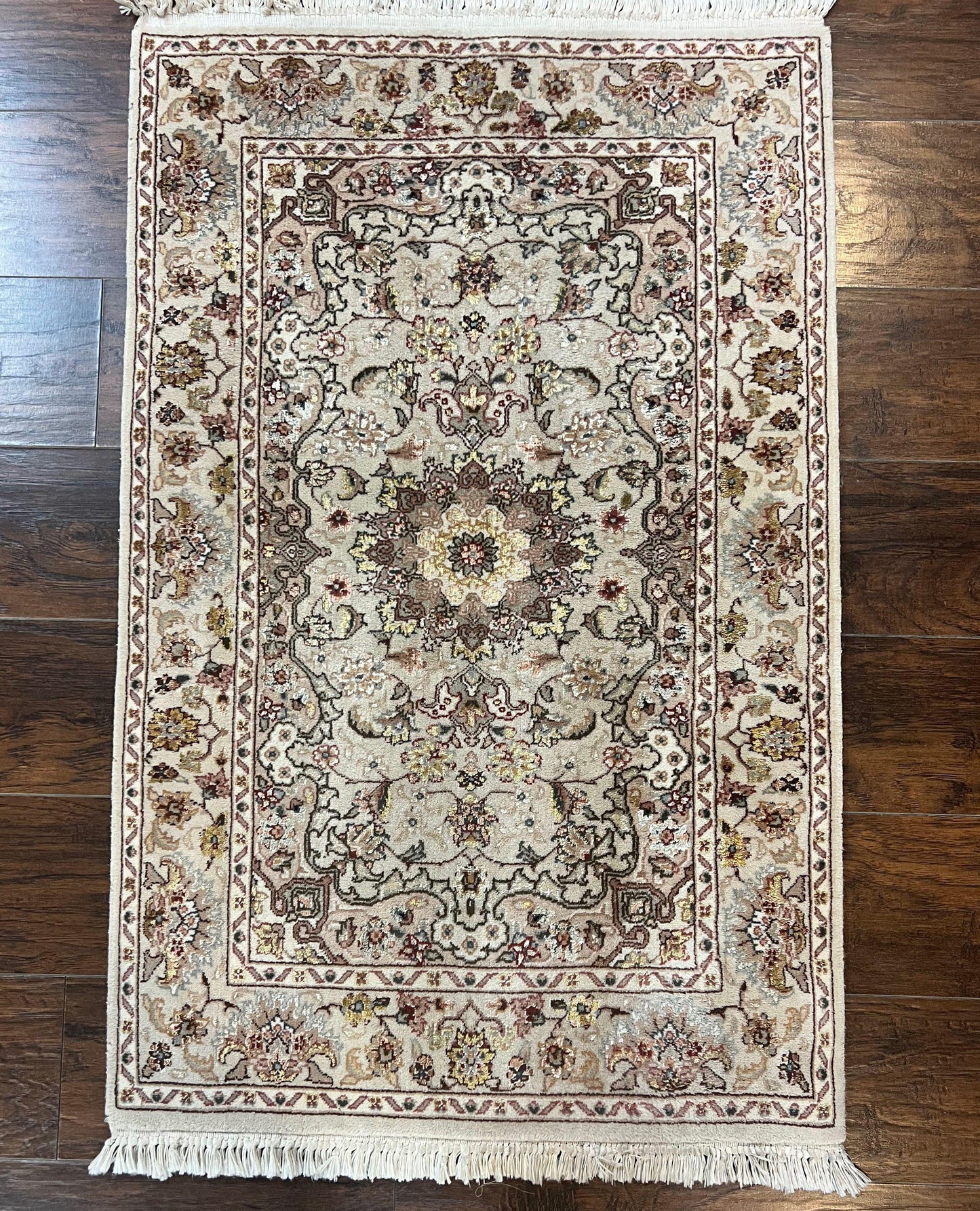 Sino Persian Rug 2.5 x 4, Hand Knotted Oriental Carpet, Small Persian Rug, Floral Medallion, Wool, Vintage - Nuvé