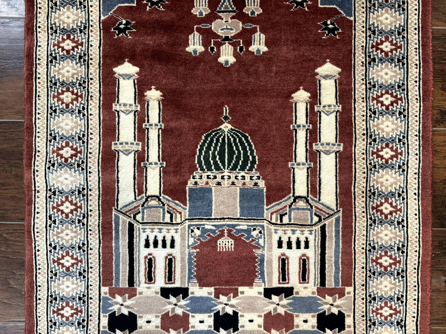 Small Pakistani Bokhara Prayer Rug 2.7 x 4 - Nuvé