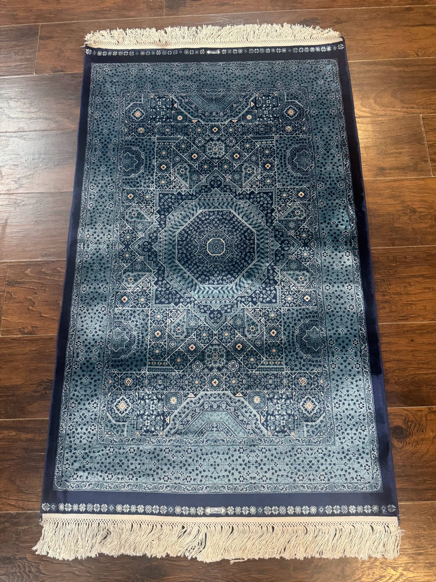 Blue Turkish Silk Hereke Rug 2.6 x 4, Mamluk Red, Blue, Bamboo Silk - Nuvé