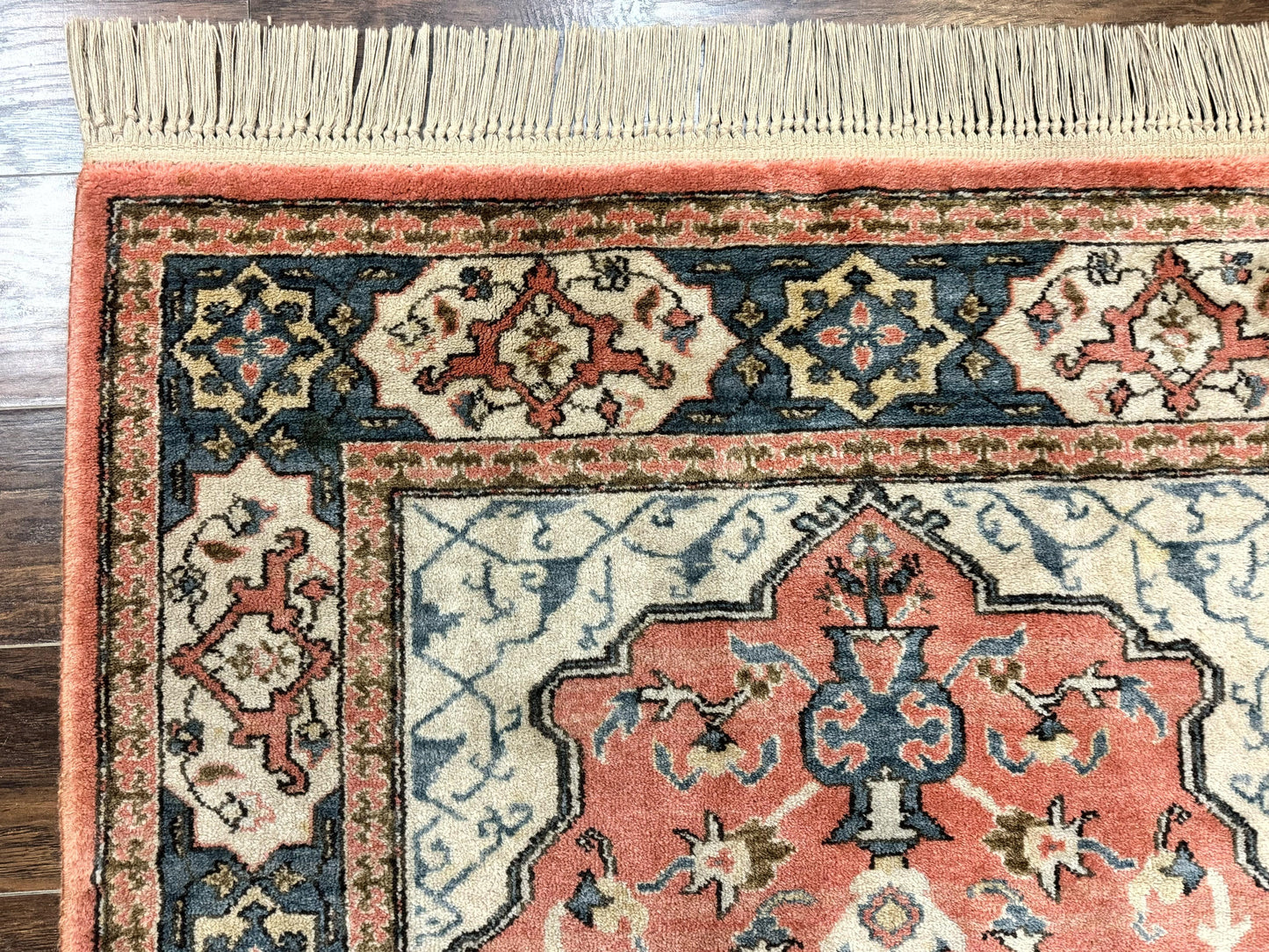 Karastan Rug 4x6 Bergama Design #737, Karastan Area Rug, Vintage Wool Karastan Carpet, Original Collection 700 Series, Salmon Red Light Blue - Nuvé