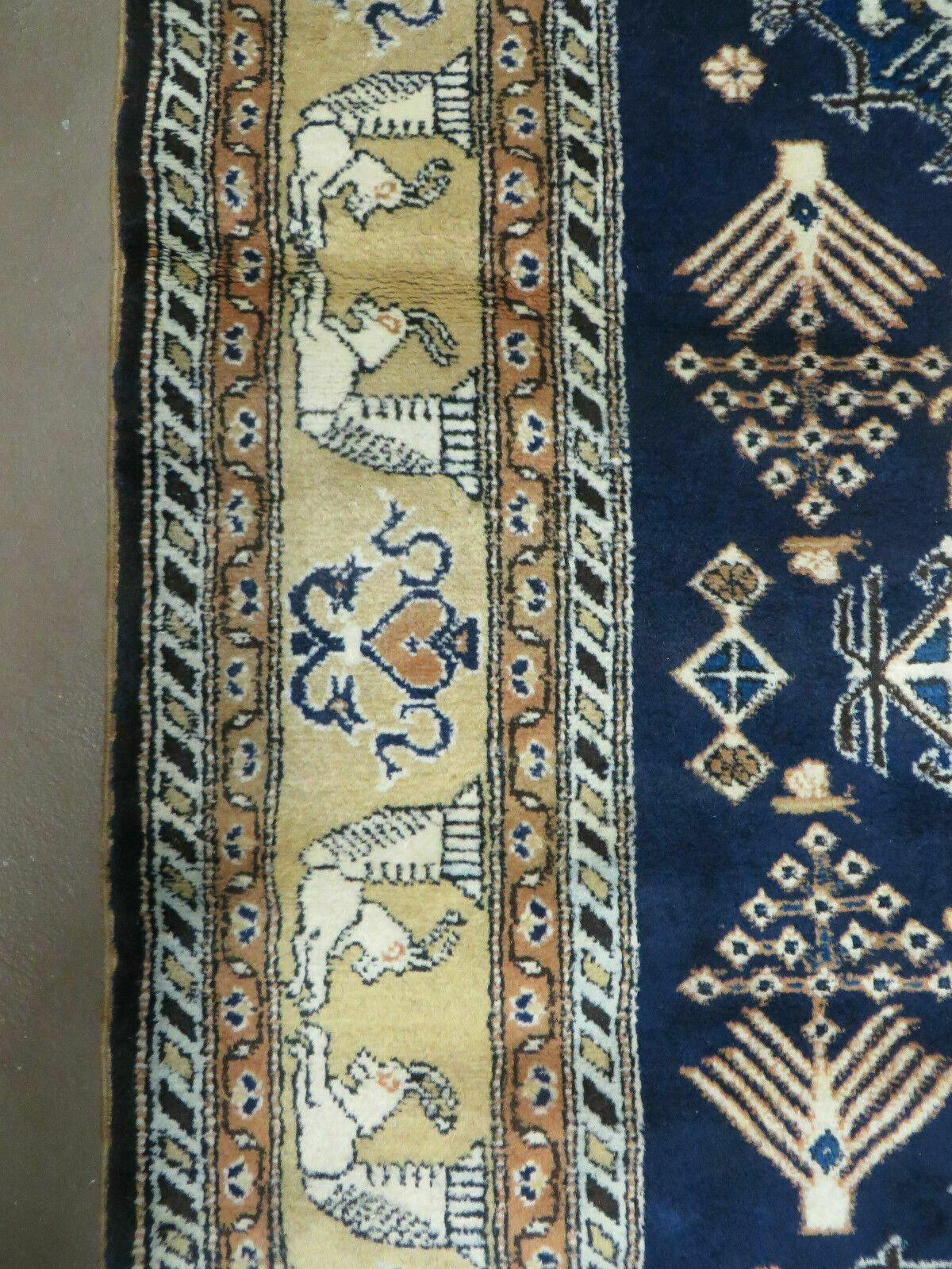 Persian Qum Rug 5.6 x 8.8, Navy Blue - Nuvé