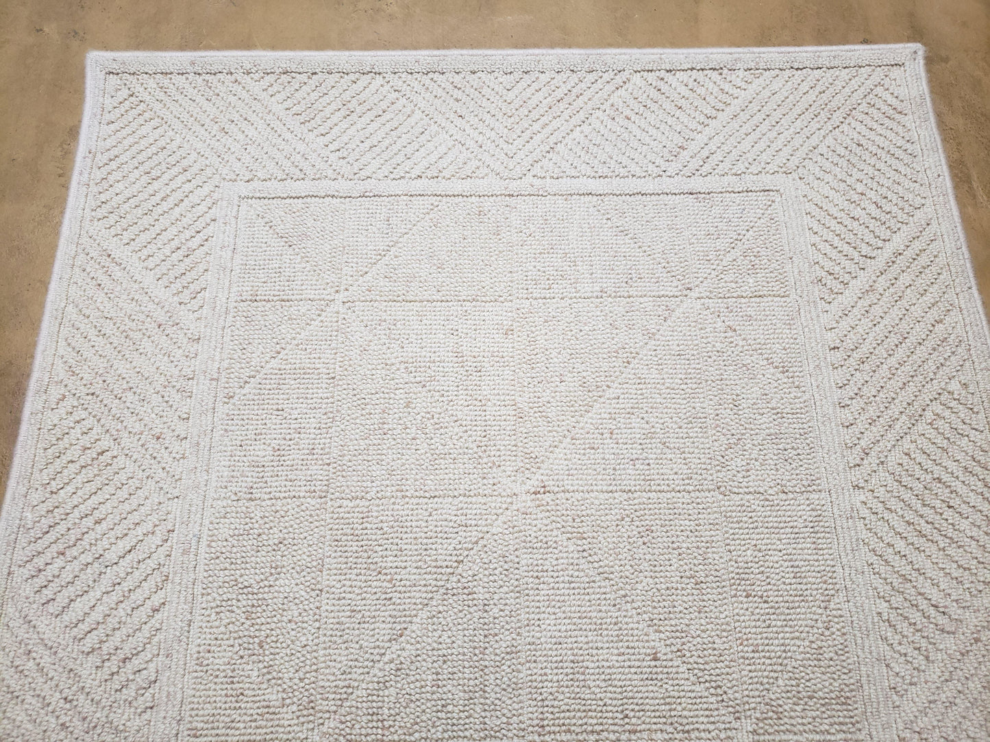 3x5 Karastan Sisal Rug Collection, Design 379/80504, Sambava II, 3'6 x 5'3, Beige Karastan Rug with Label, Authentic Karastan, Entryway Rug - Nuvé