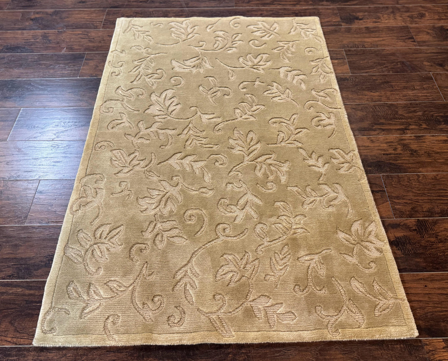 Modern Tibetan Rug 3.7 x 5.5, Carved Floral Design, Wool and Silk Highlights - Nuvé