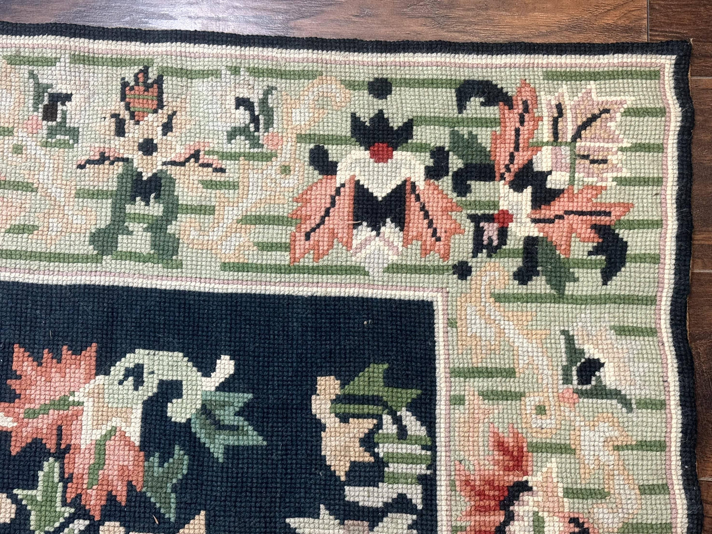 Vintage American Needlepoint Rug 4x6, Dark Green, Wool, Handmade, Flatweave Carpet - Nuvé