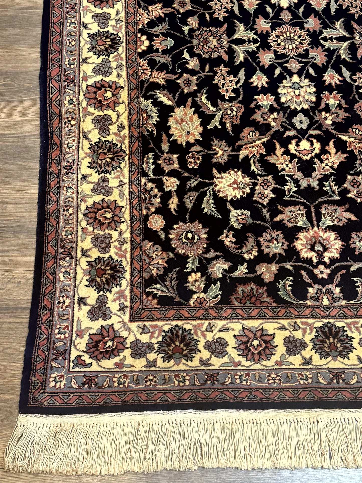 Sino Persian Rug 4x6, Navy Blue and Cream, Floral Allover Oriental Carpet - Nuvé
