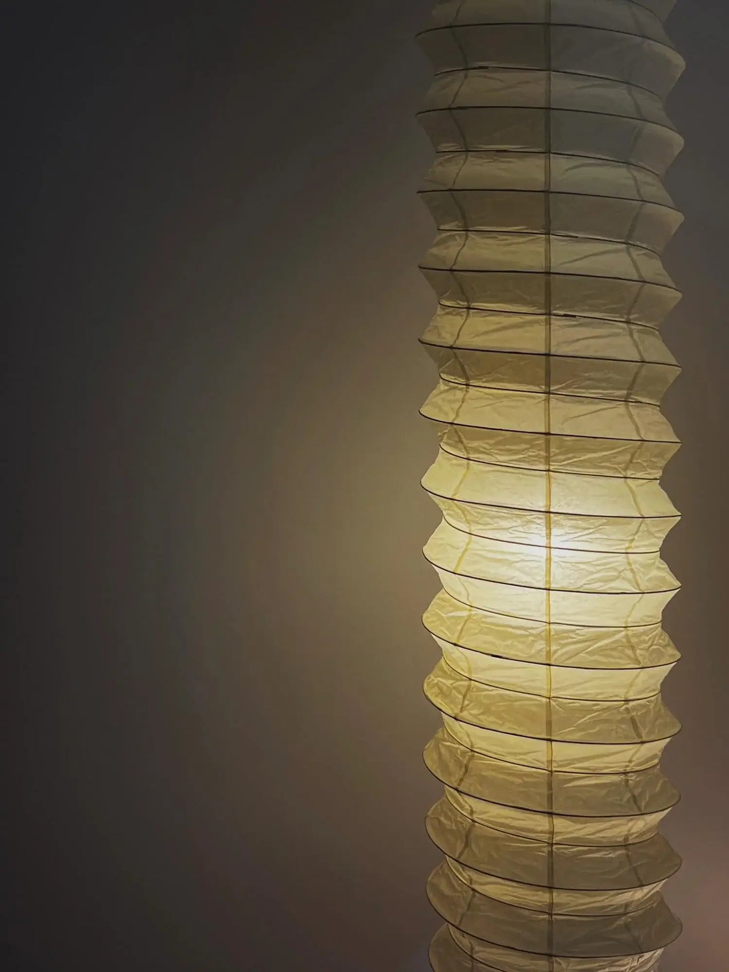 Akari 31N Pendant Light - Nuvé