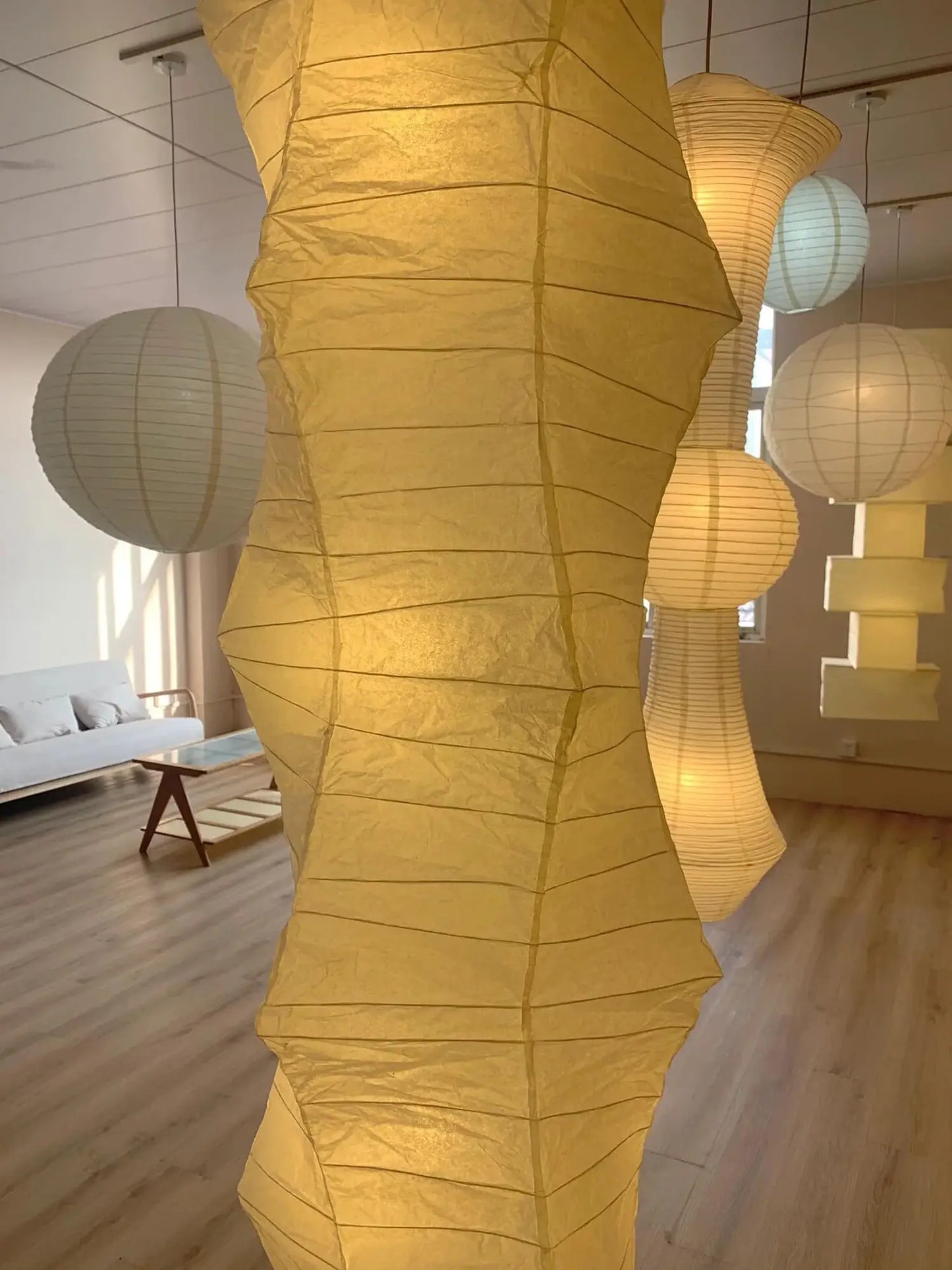 Akari 33N Pendant Light - Nuvé