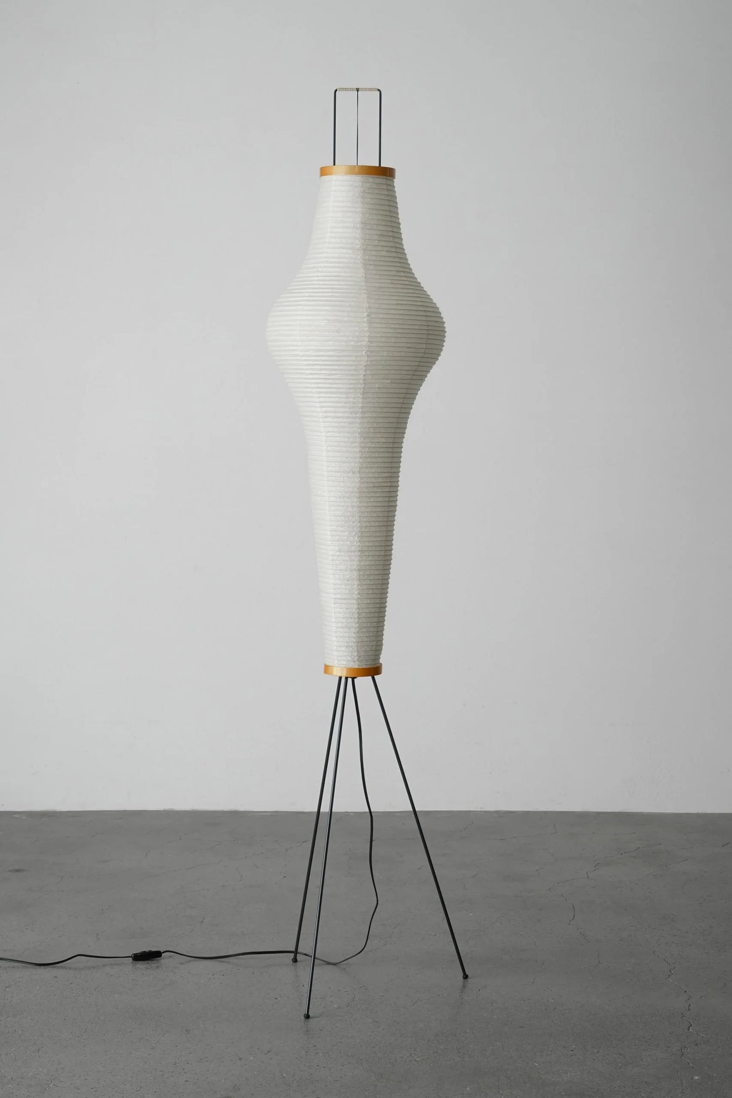 Akari Series Floor Lamp - Nuvé