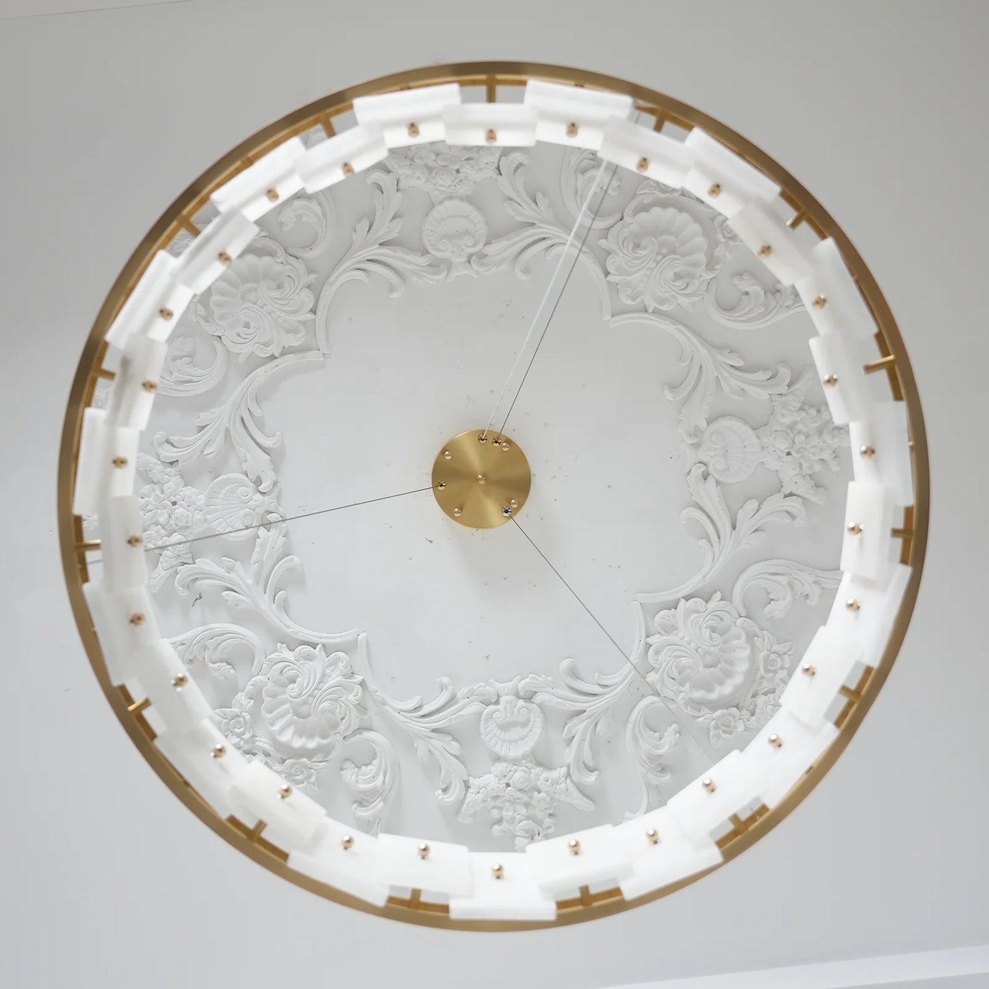 Alabaster Halo Brass Chandelier - Nuvé