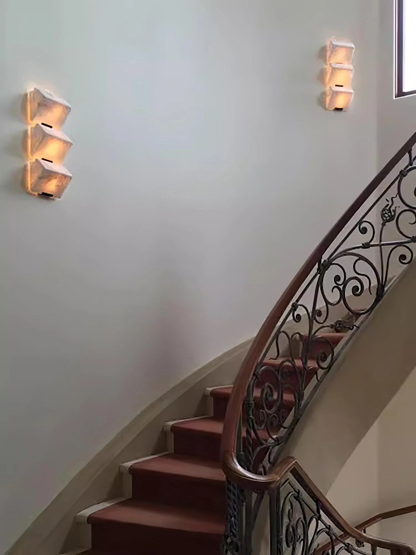 Modern Alabaster Staircase Wall Lamp - Nuvé