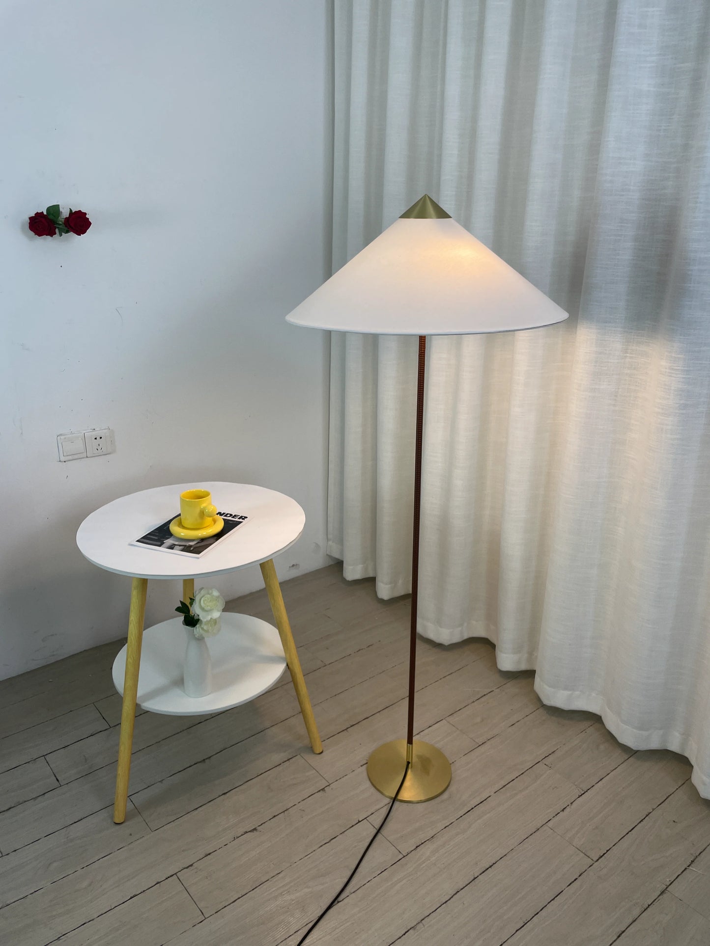 Bamboo Hat Floor Lamp - Nuvé