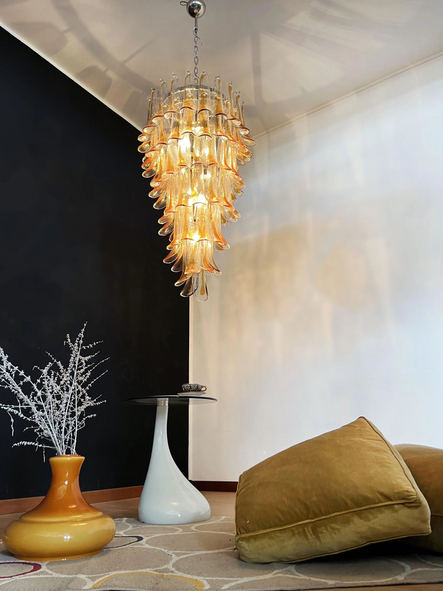 Petals Spiral Murano Transparent Chandelier - Nuvé