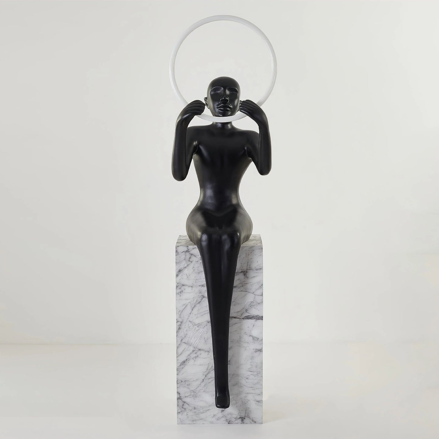 Bella Sitting Sculpture Floor Lamp - Nuvé