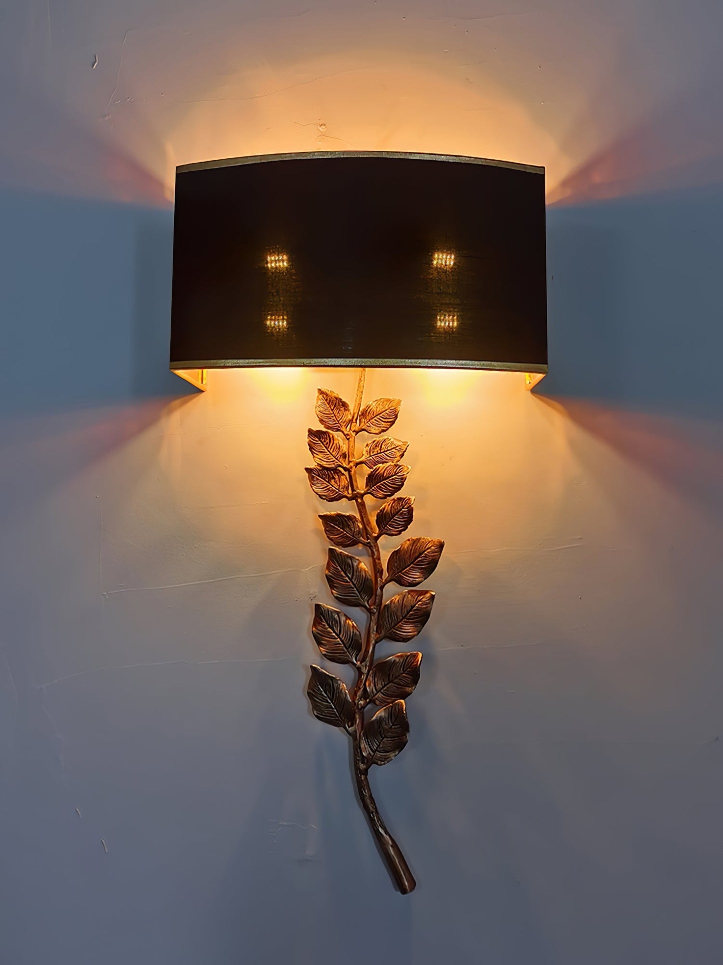 Birdwood Wall Lamp - Nuvé