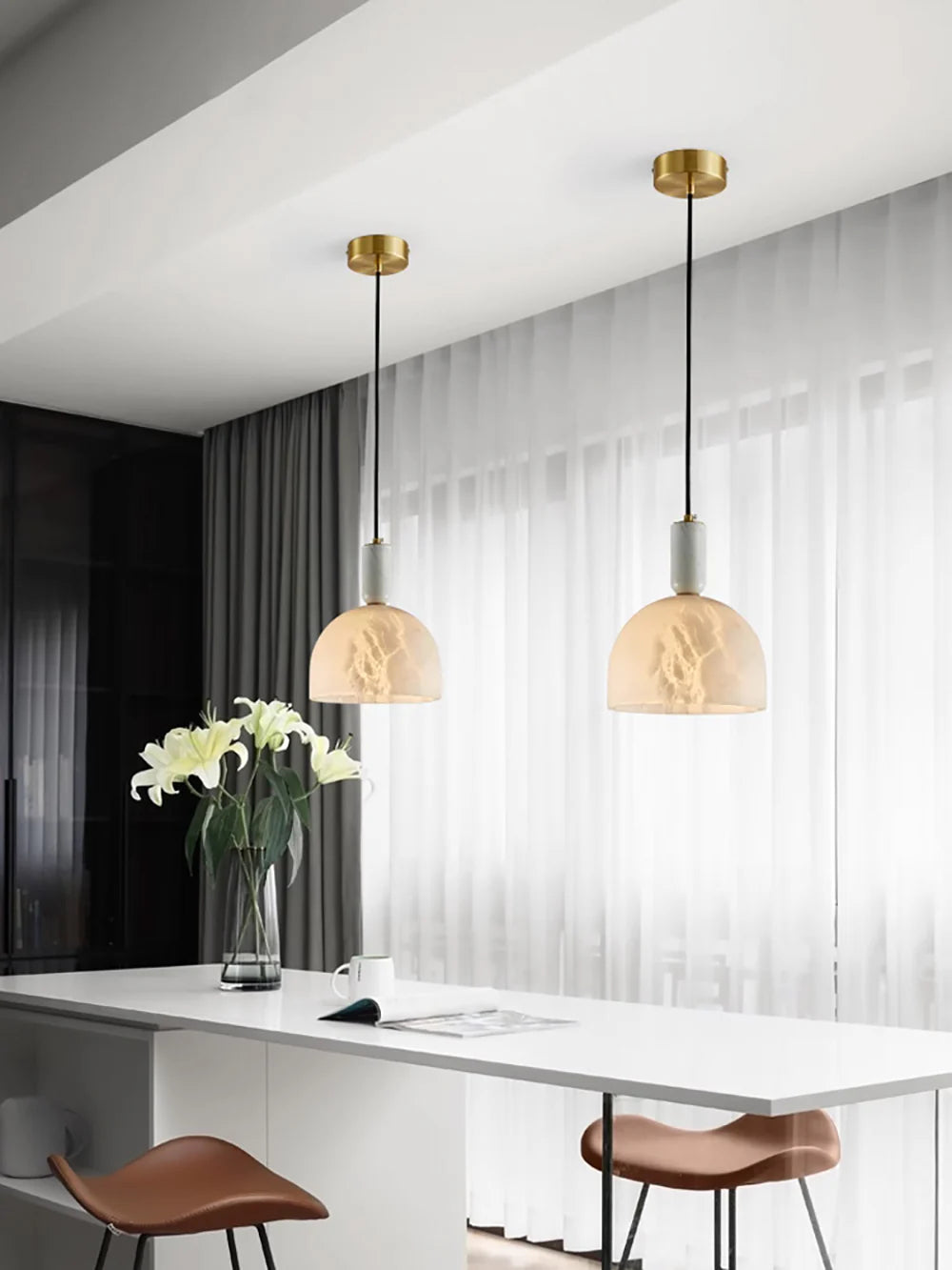 Brass Blair Alabaster Pendant Light - Nuvé