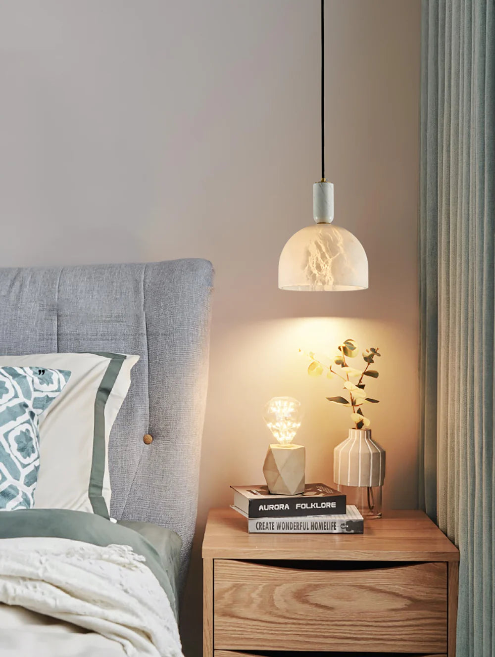 Brass Blair Alabaster Pendant Light - Nuvé