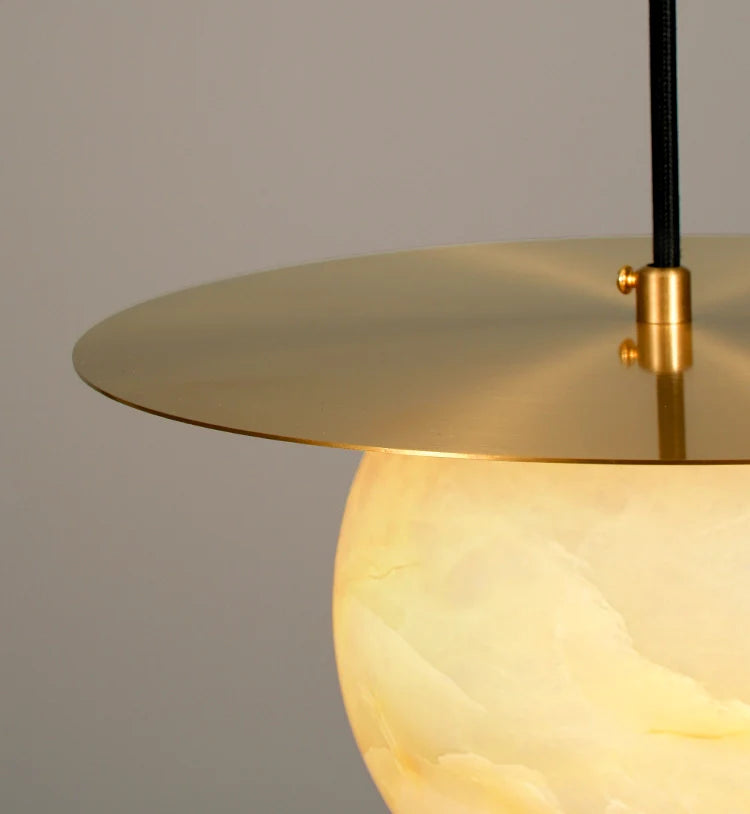 Borra Round Alabaster Pendant Light - Nuvé