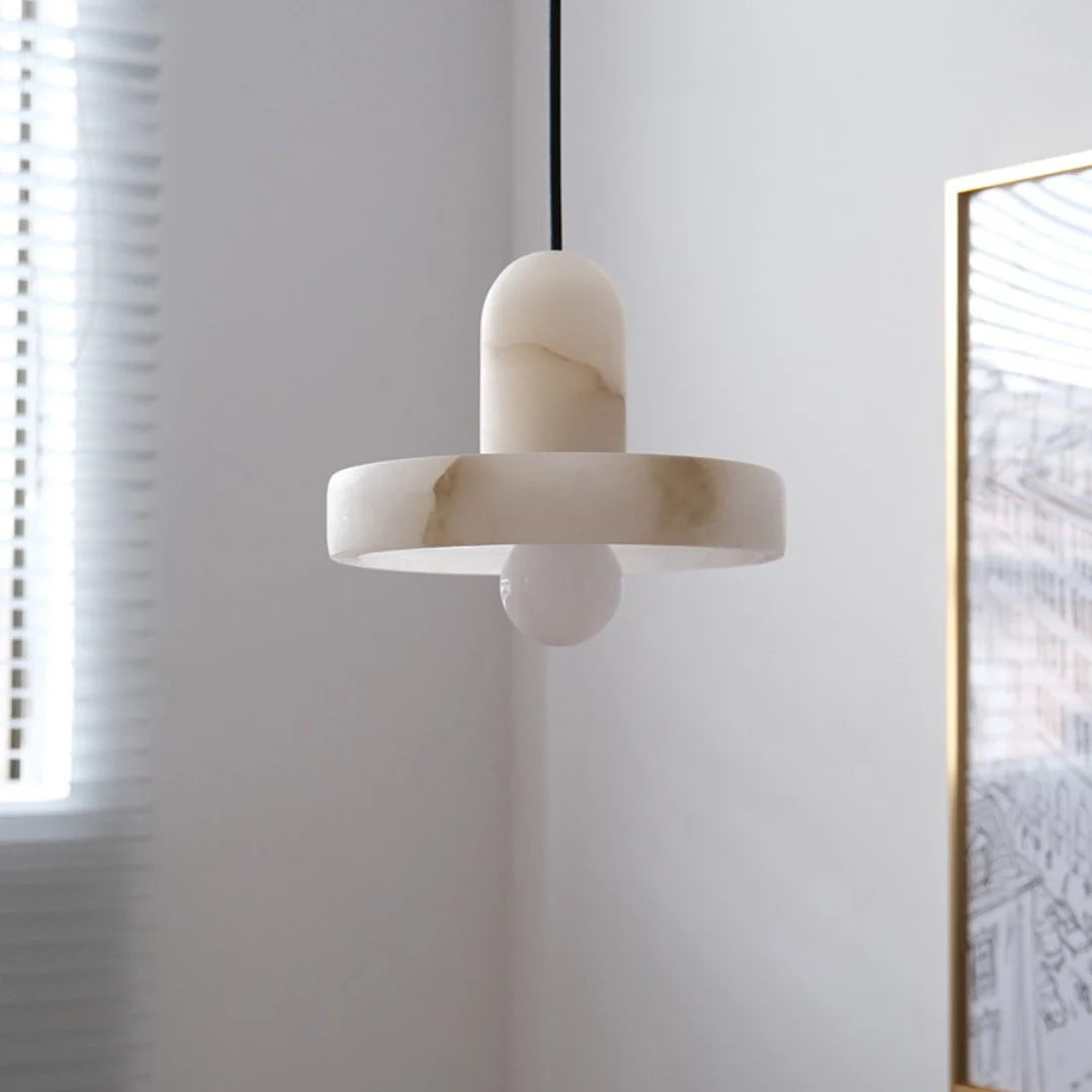 Carrara Alabaster Pendant Lamp - Nuvé