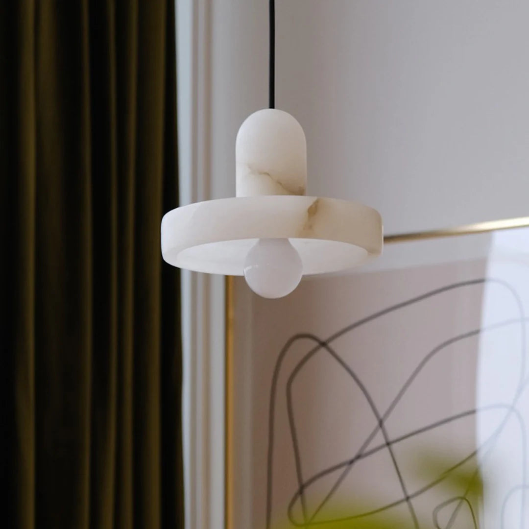 Carrara Alabaster Pendant Lamp - Nuvé