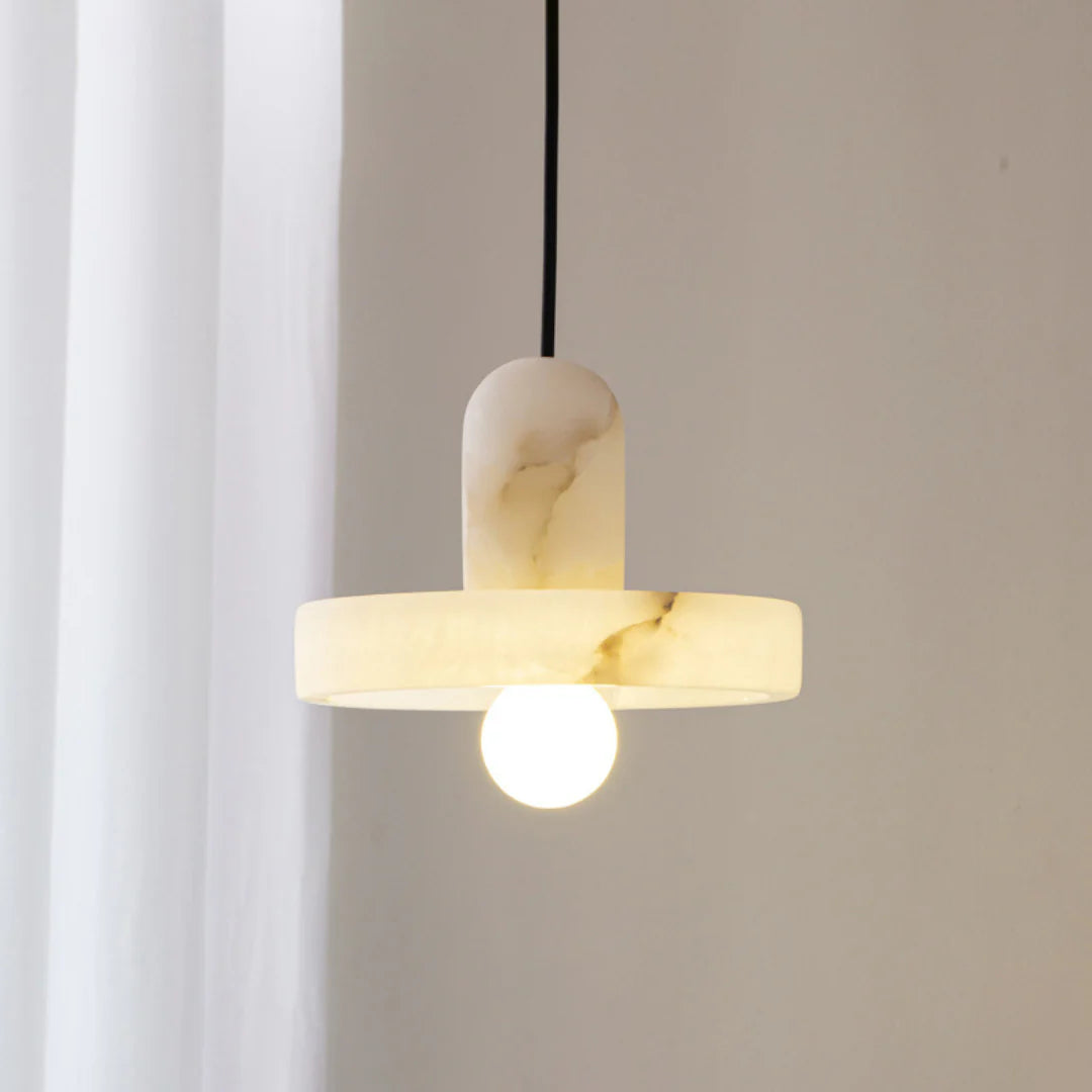 Carrara Alabaster Pendant Lamp - Nuvé