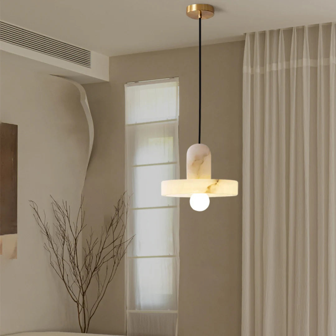 Carrara Alabaster Pendant Lamp - Nuvé