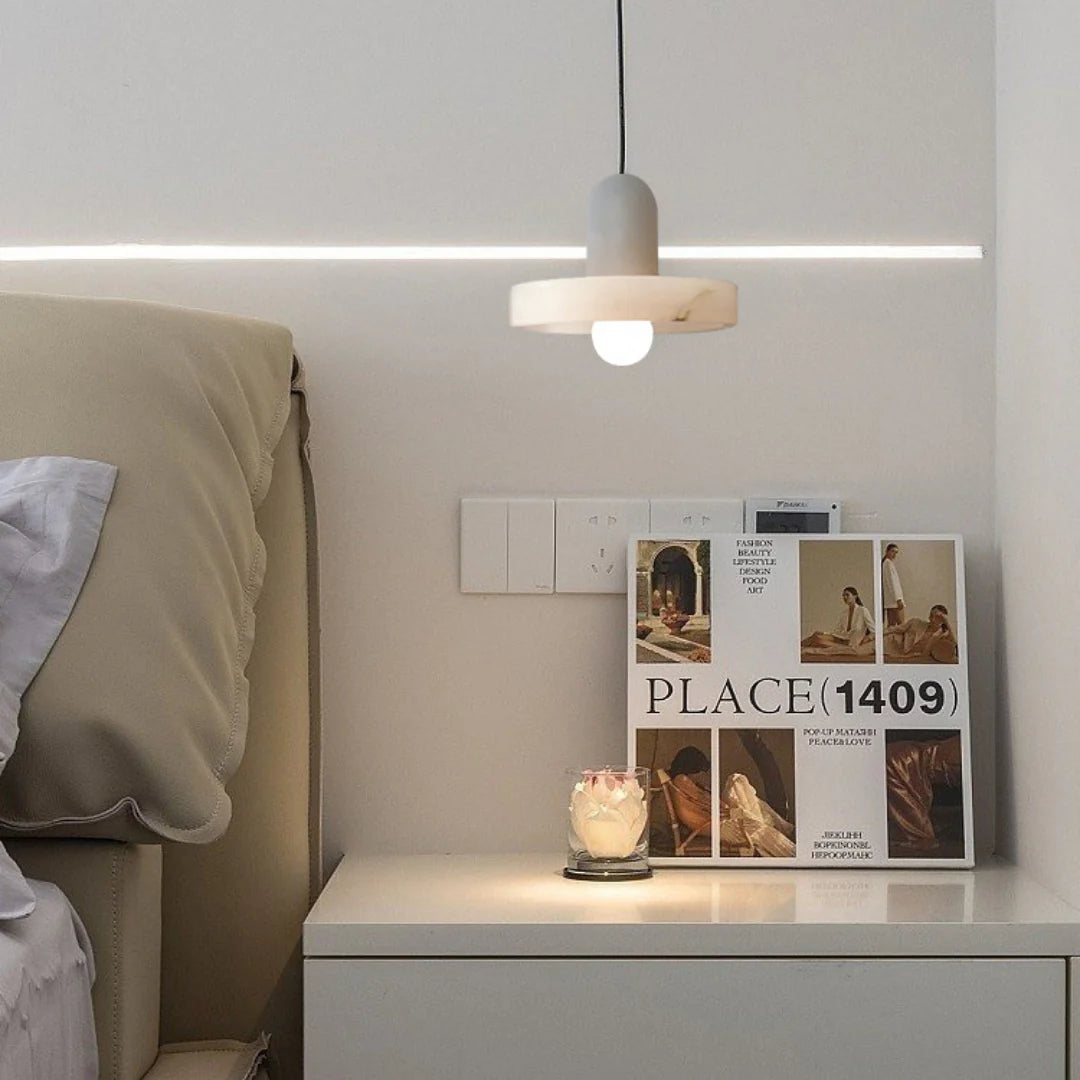 Carrara Alabaster Pendant Lamp - Nuvé
