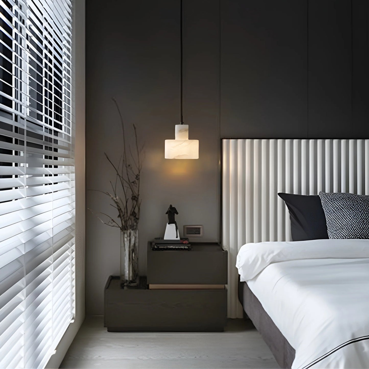 Cyls Alabaster Pendant Lamp - Nuvé