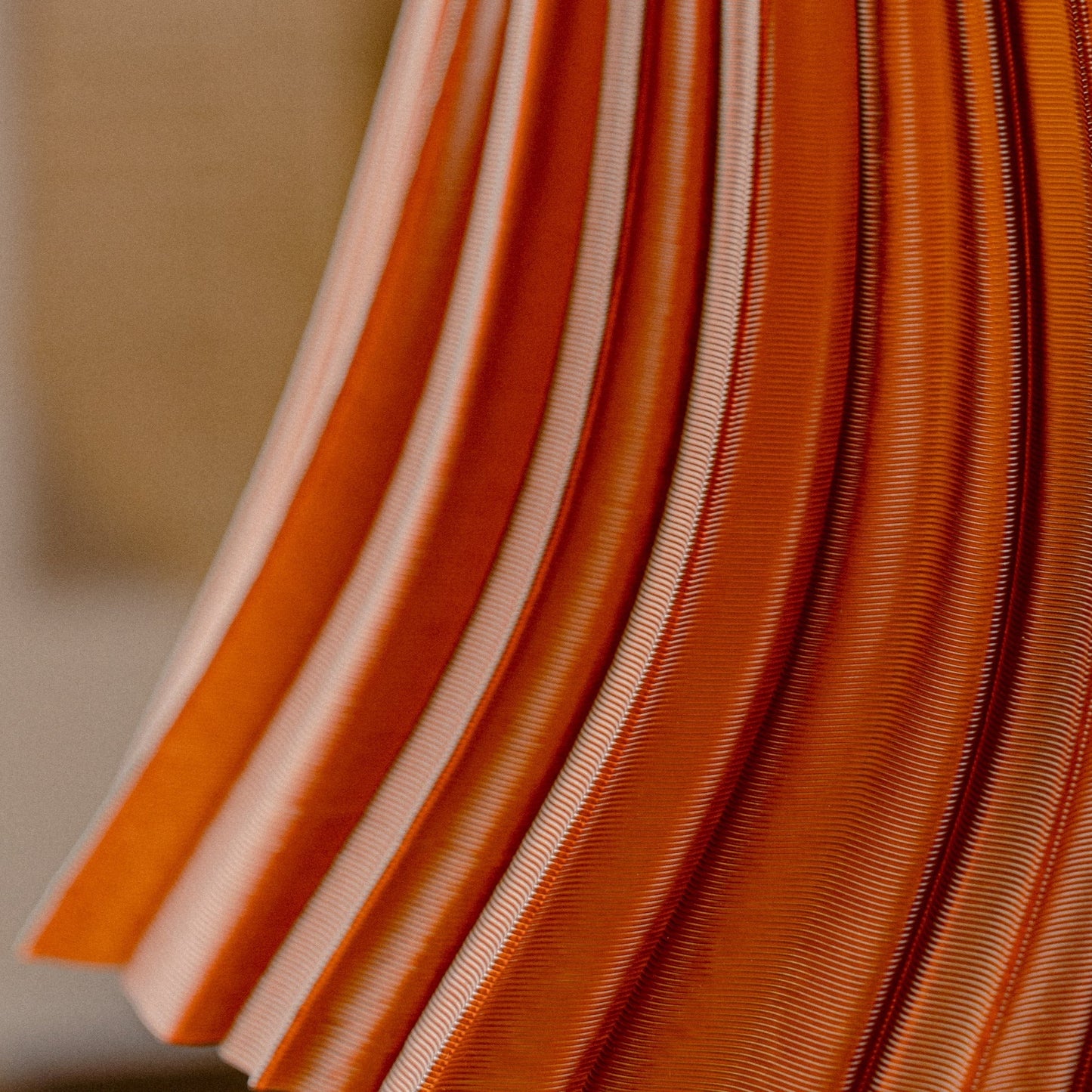 Pleat Lamp - Nuvé