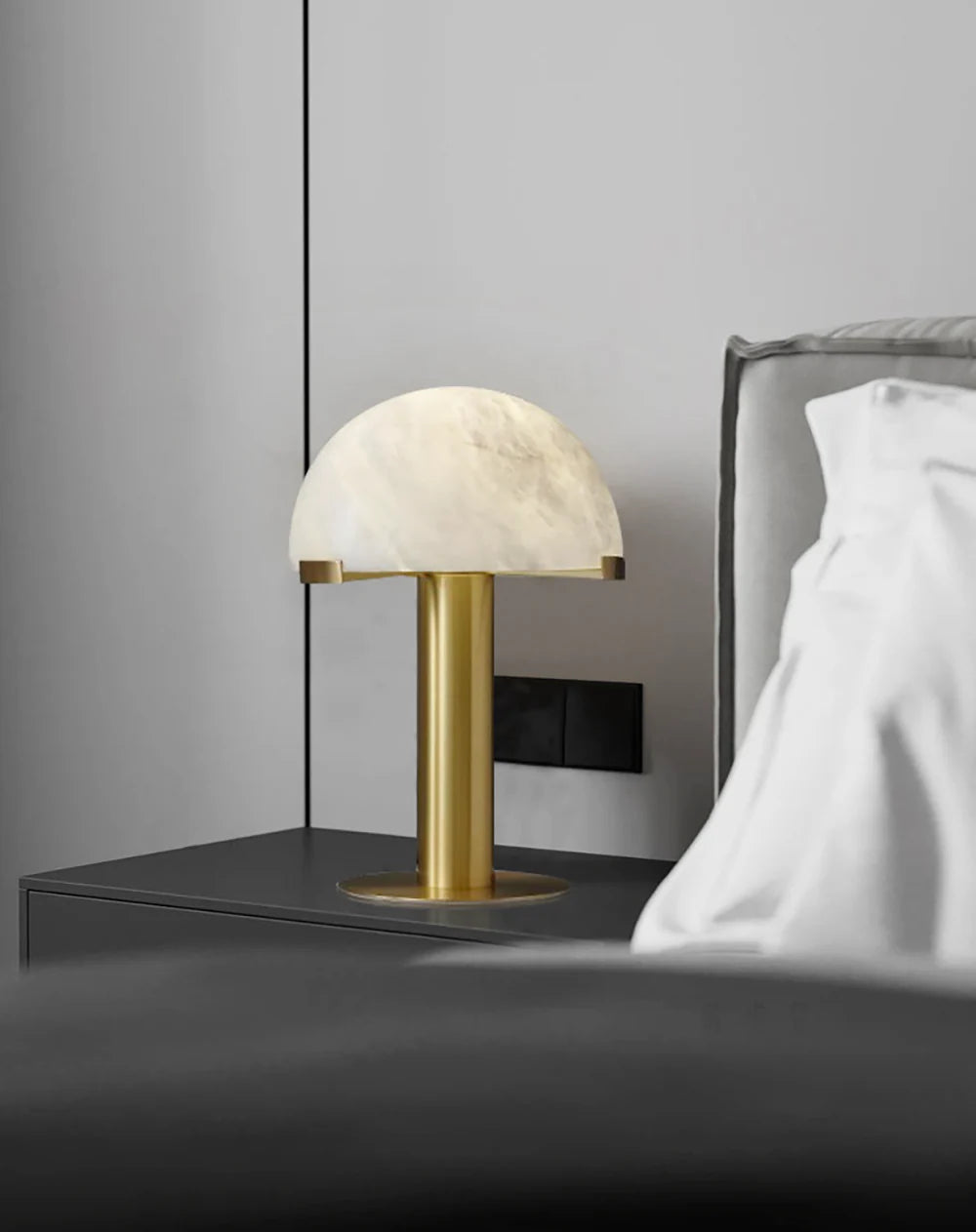 Elegance Alabaster Table Lamp - Nuvé