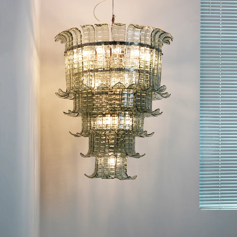Elegant Leaf-Shaped Murano Glass Chandelier - Nuvé