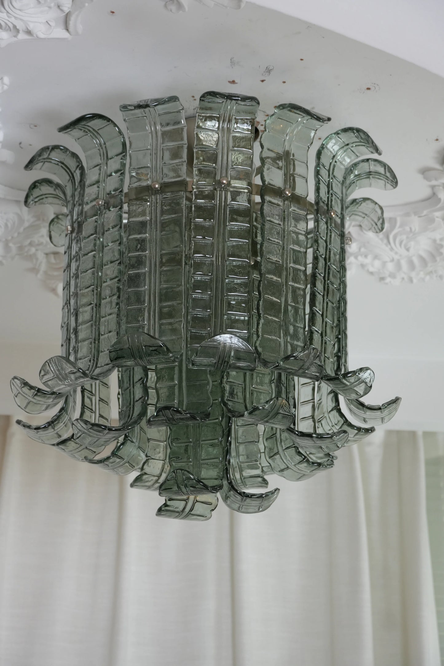 Elegant Murano Leaf Shaped Green Ceiling Lamp - Nuvé