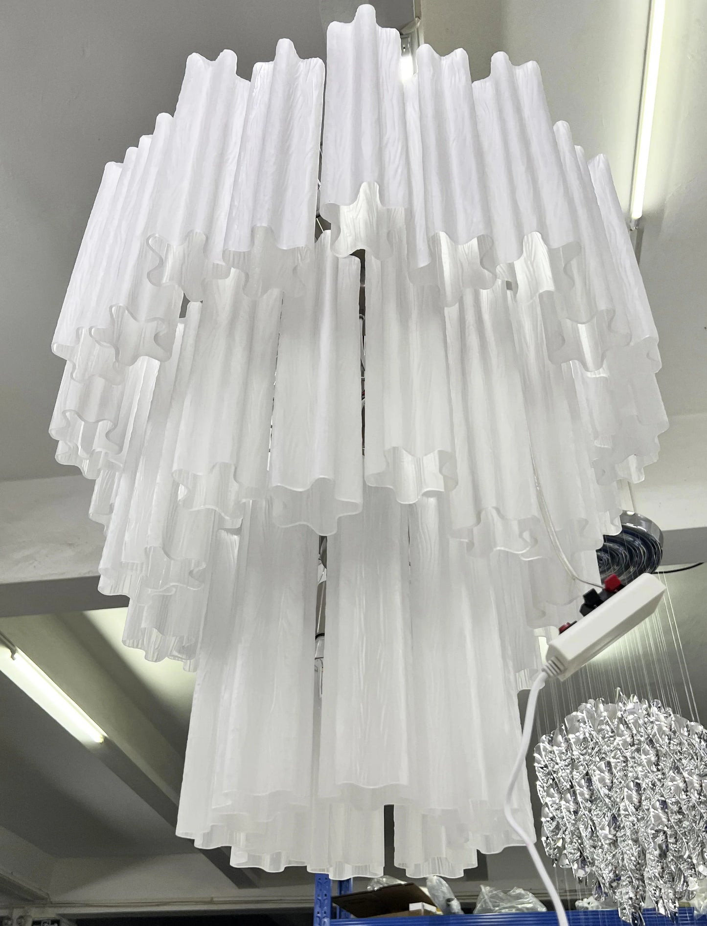 Elegant White Murano Glass Tube Chandelier - Nuvé