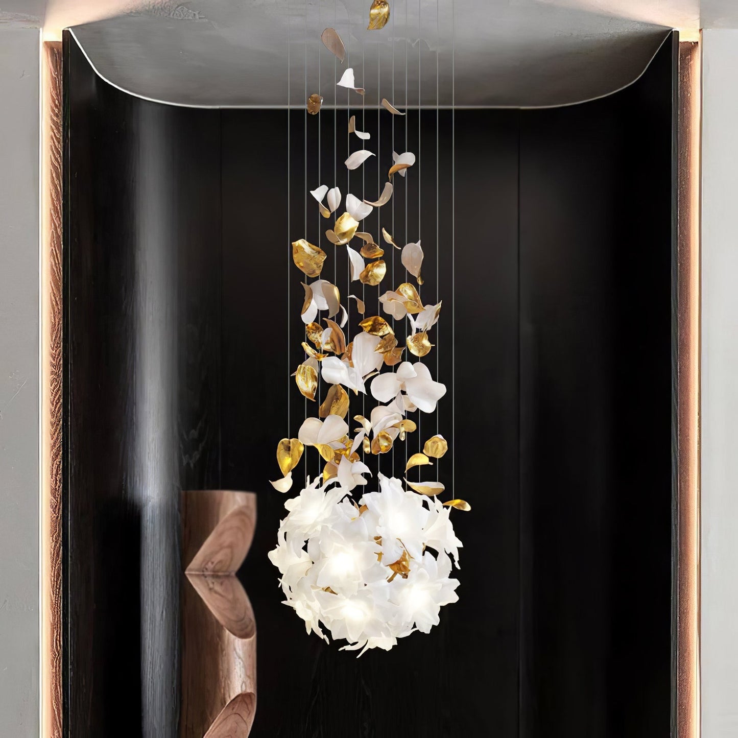 Flying Flowers Fluttering Chandelier - Nuvé