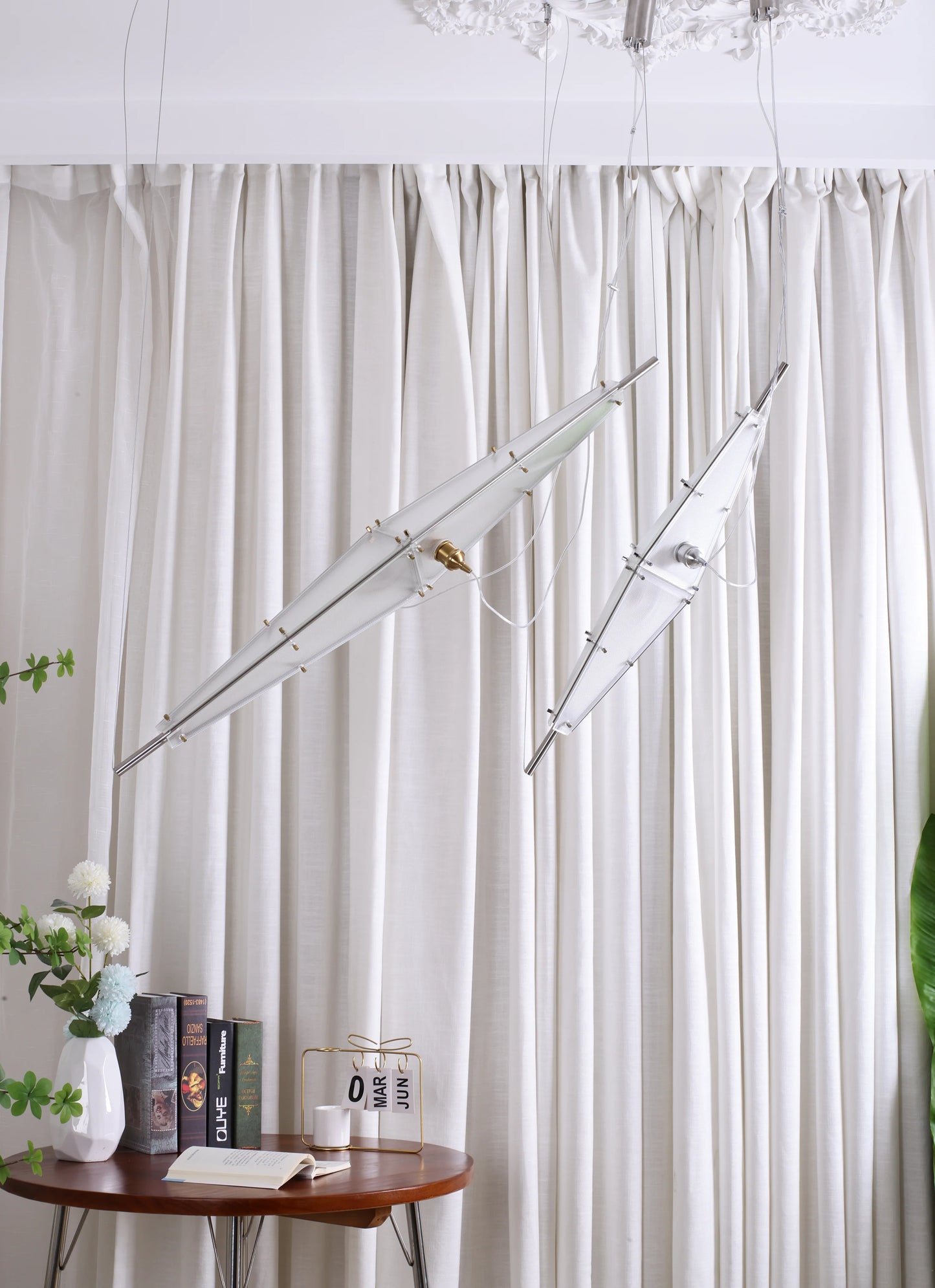 Fragment Modern Acrylic Pendant Lamp - Nuvé