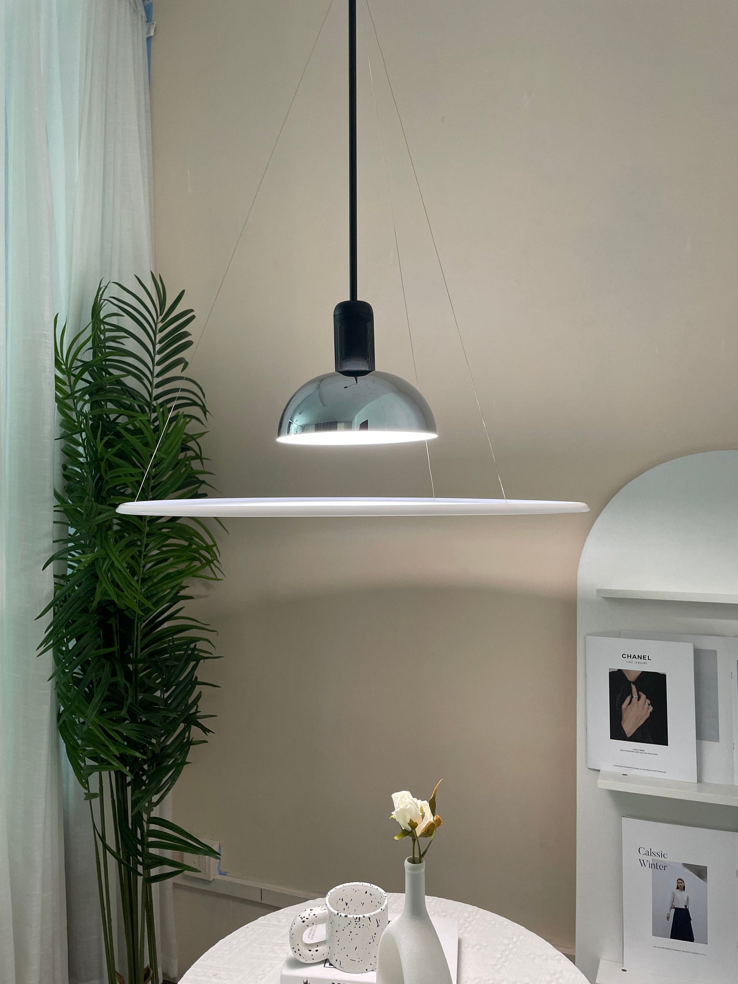 Acrylic Frisbi Pendant Light - Nuvé