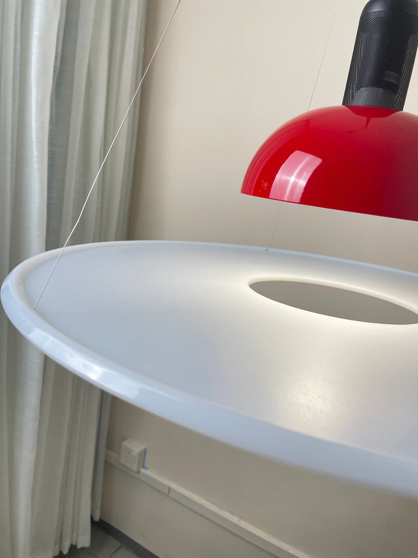 Acrylic Frisbi Pendant Light - Nuvé