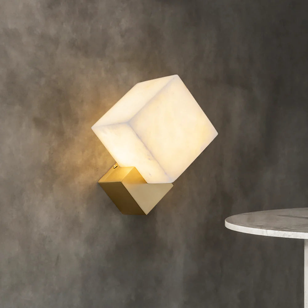 Alabaster Gatsby Wall Sconce - Nuvé