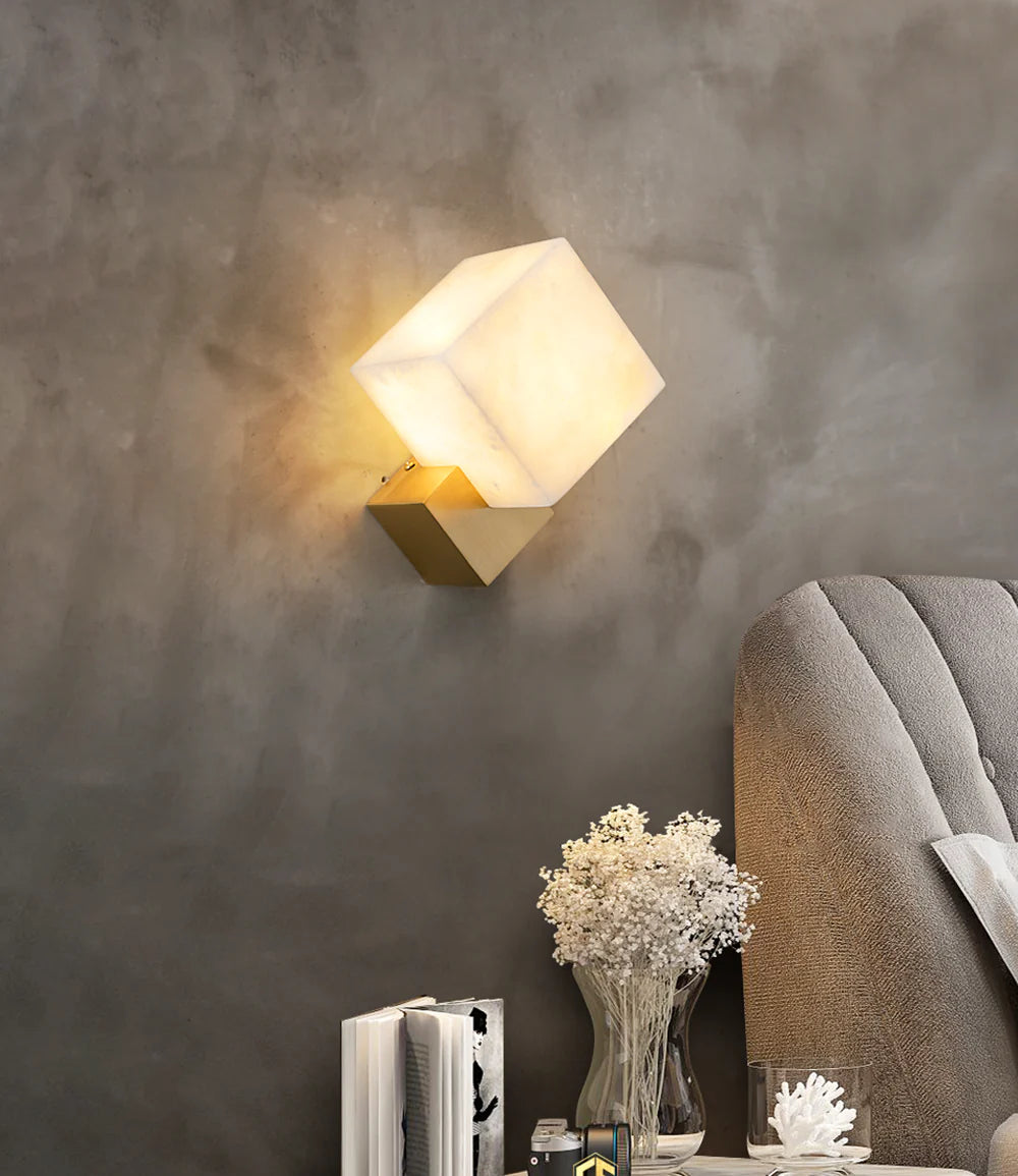 Alabaster Gatsby Wall Sconce - Nuvé
