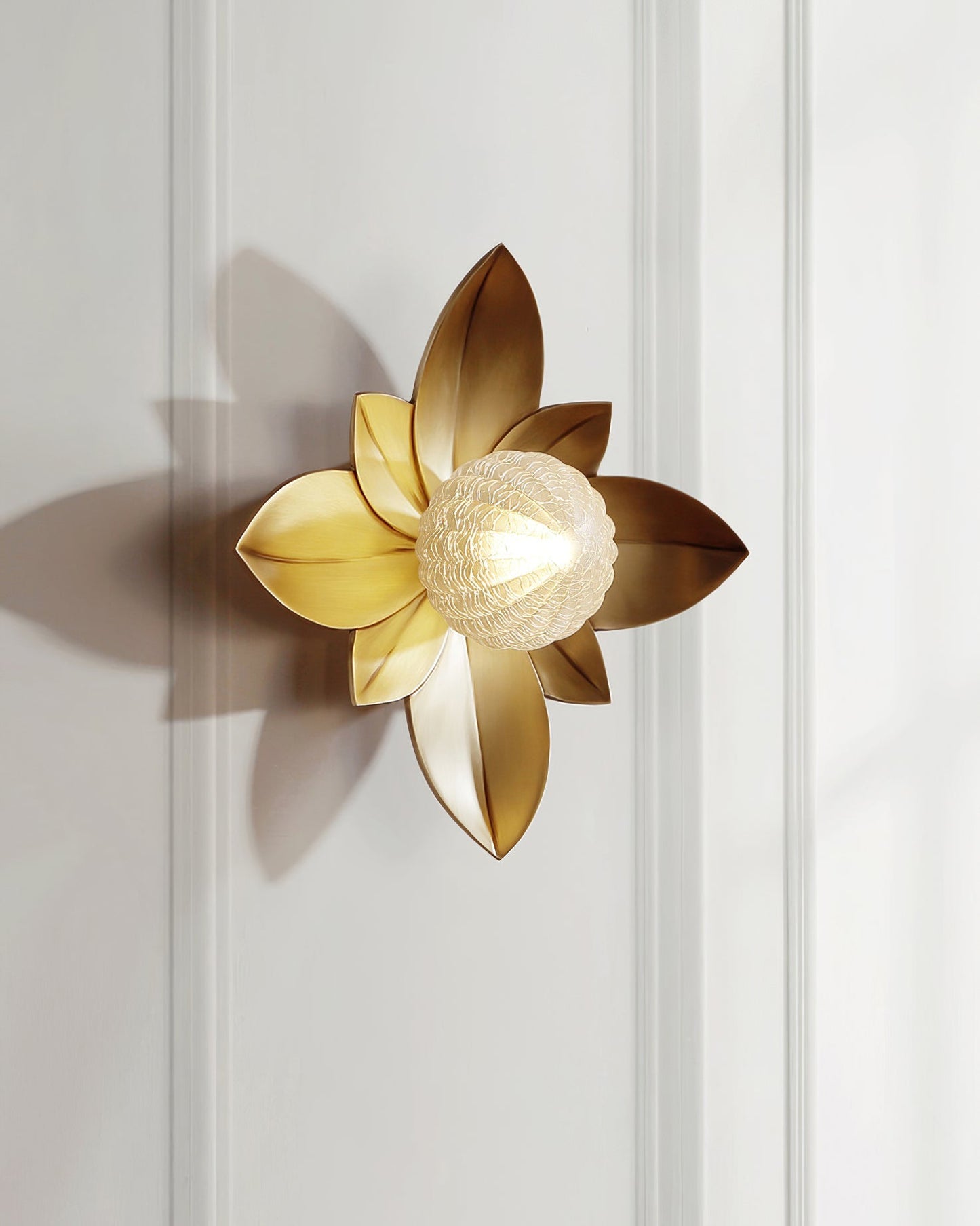 Gigi Wall Lamp - Nuvé