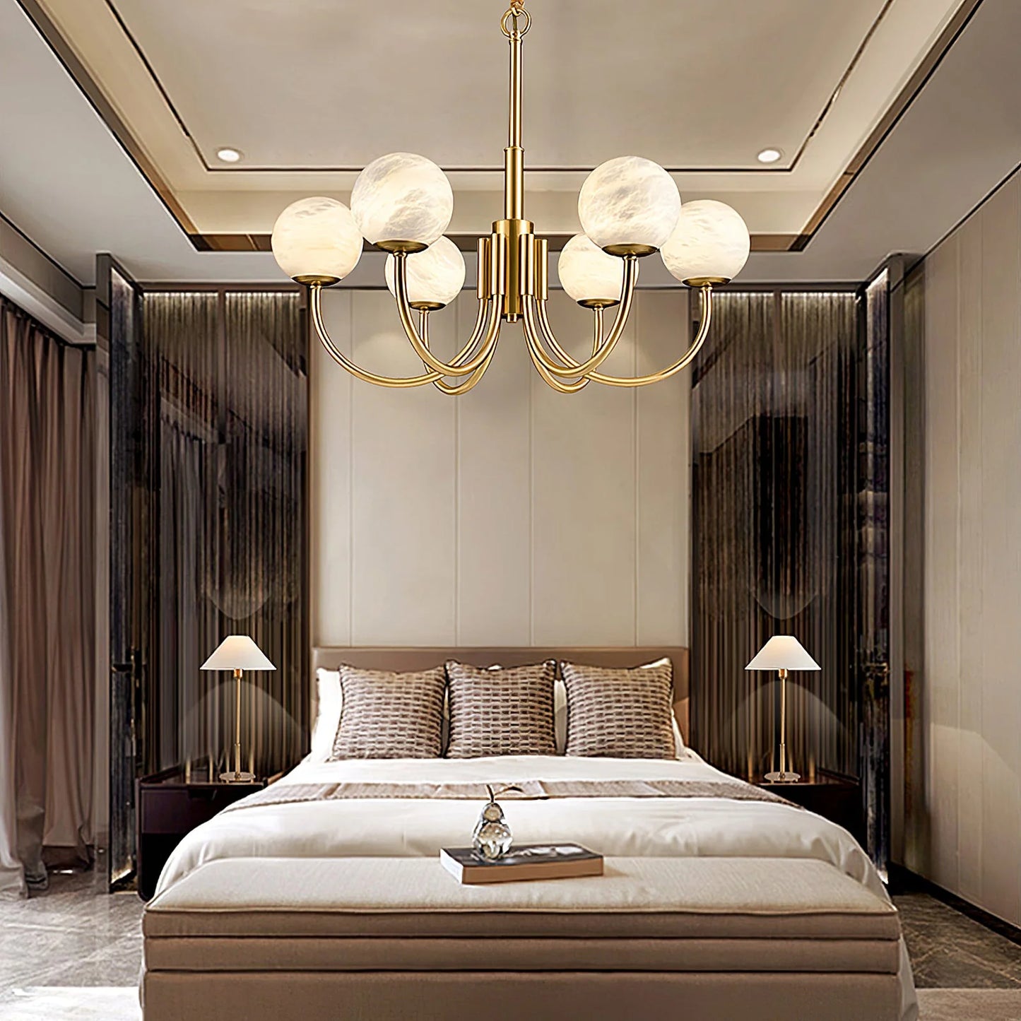 Gold Alabaster Round Chandelier - Nuvé